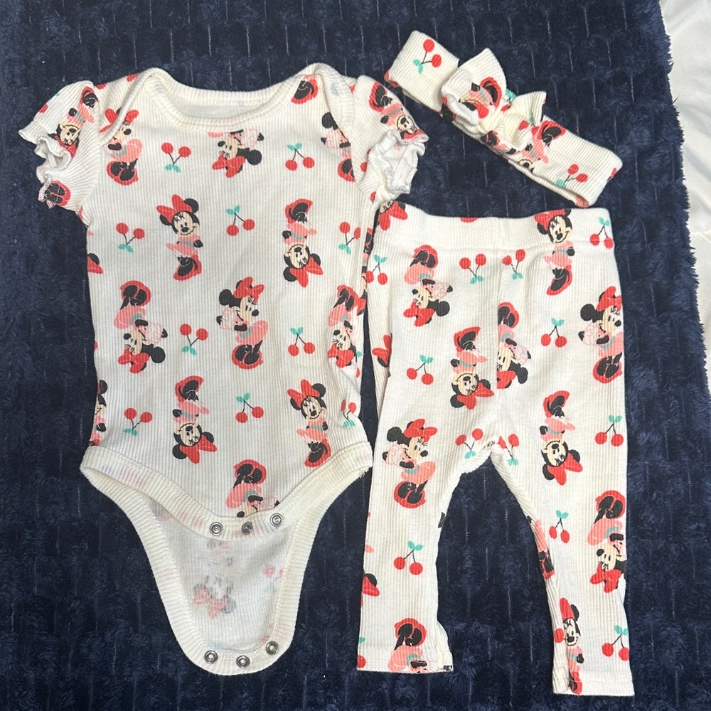 Minnie Mouse Baby Outfit with Headband